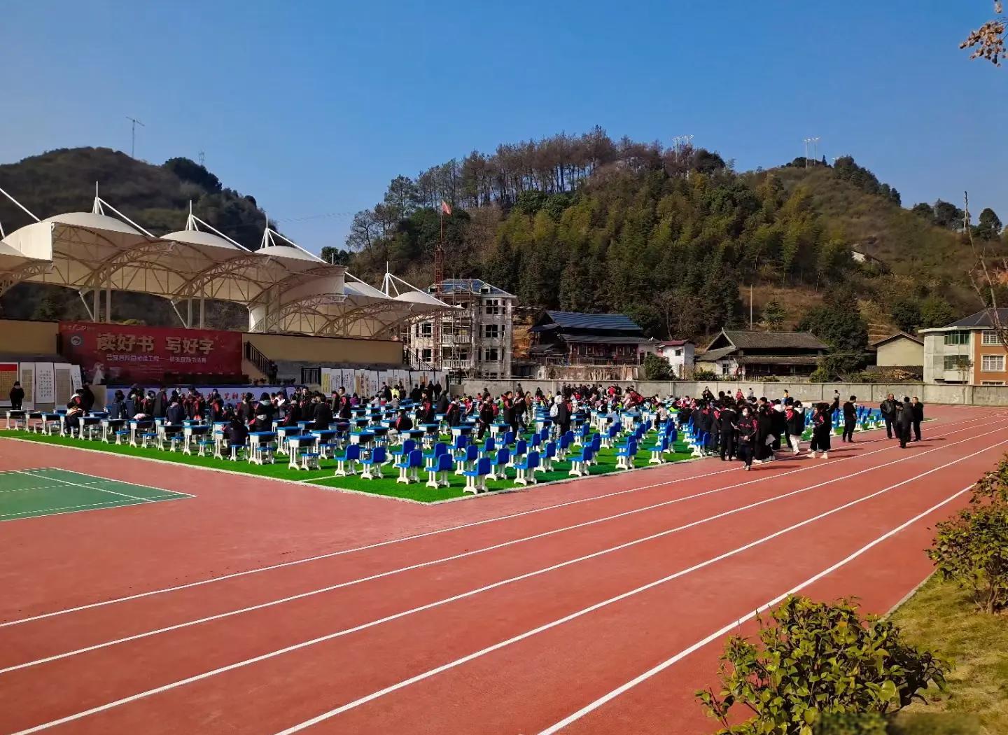 琼中黎族苗族自治县硅PU学校塑胶跑道 - 哪里好